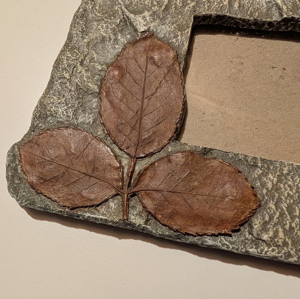 Rustic Resin Picture Frame - Picture 7 of 7